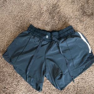 lululemon rogue renegade shorts